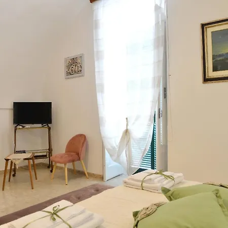 Bed & Breakfast Dimora Laporta Cisternino